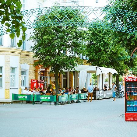 Lira Boutique Hotel Mohiliv Kültér fotó